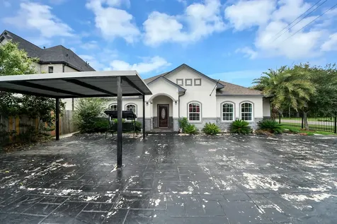 1202 Niagara Street Houston TX 77051