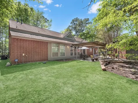 715 Commons Lakeview Drive Huffman TX 77336