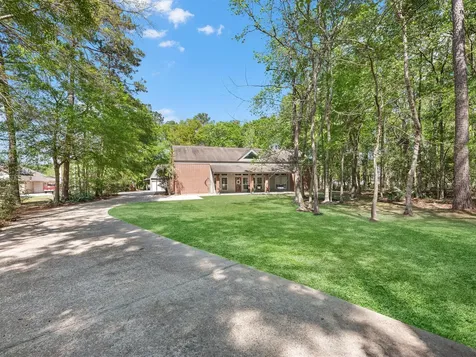 715 Commons Lakeview Drive Huffman TX 77336