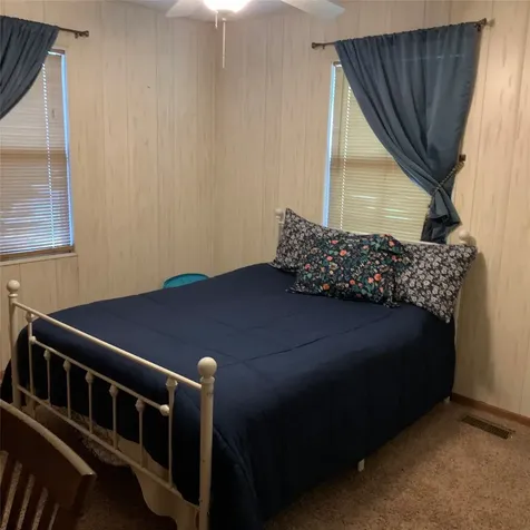220 Acorn Livingston TX 77351