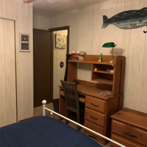 220 Acorn Livingston TX 77351