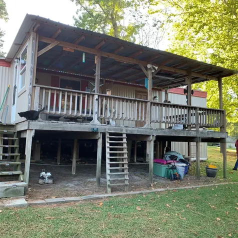 220 Acorn Livingston TX 77351