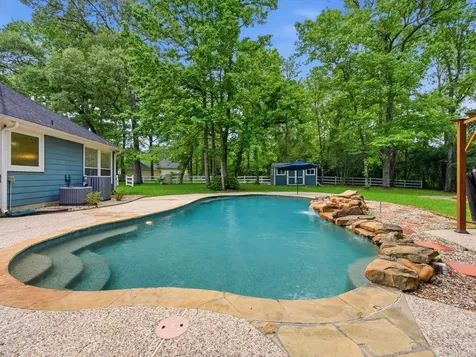 8710 Linn Lane Magnolia TX 77354