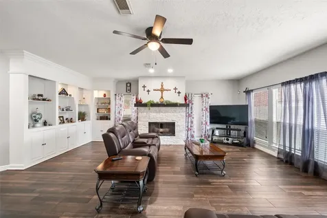 10622 Alderford Court Houston TX 77070