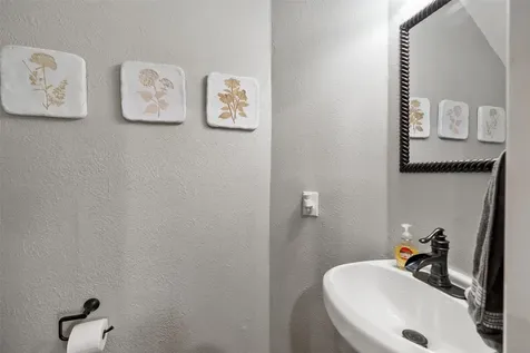 10622 Alderford Court Houston TX 77070