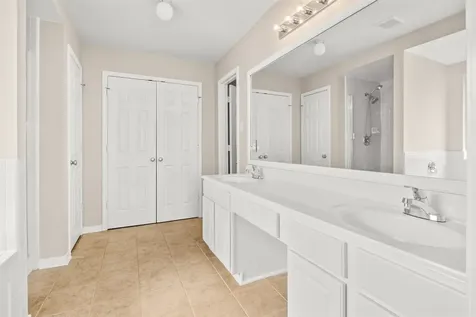 6113 Larrycrest Drive Pearland TX 77584