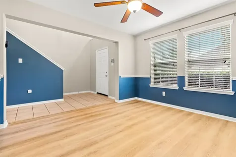 6113 Larrycrest Drive Pearland TX 77584