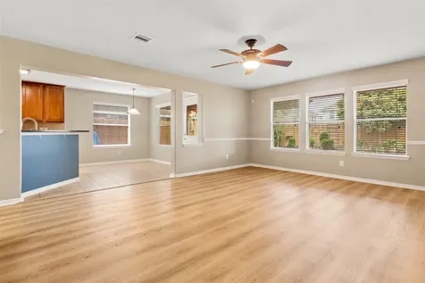 6113 Larrycrest Drive Pearland TX 77584