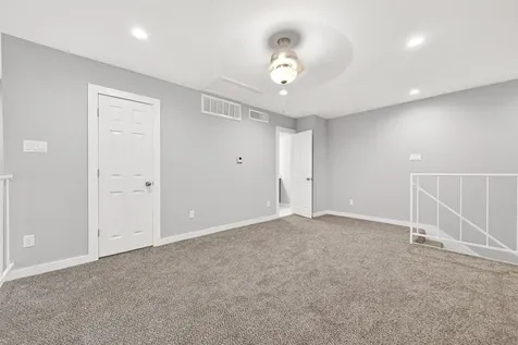 2800 Jeanetta Street 1602 Houston TX 77063