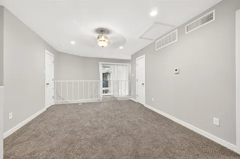 2800 Jeanetta Street 1602 Houston TX 77063