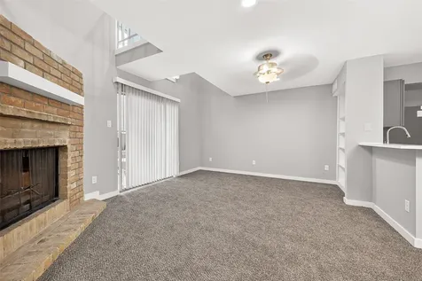 2800 Jeanetta Street 1602 Houston TX 77063