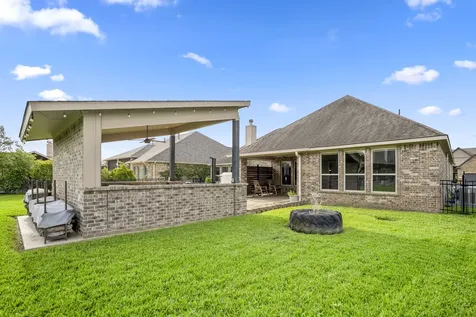 165 Waterstone Drive Montgomery TX 77356