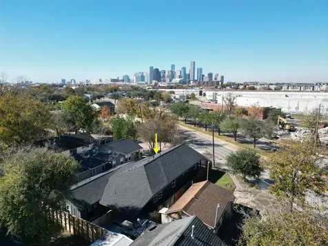 430 N Hutcheson Street Houston TX 77003