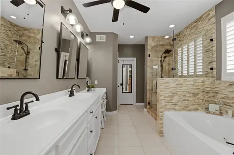 215 Lokai Street Tiki Island TX 77554