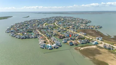215 Lokai Street Tiki Island TX 77554
