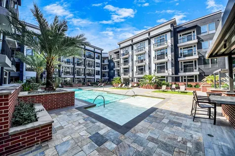 3800 Main Street 1.226 Houston TX 77002