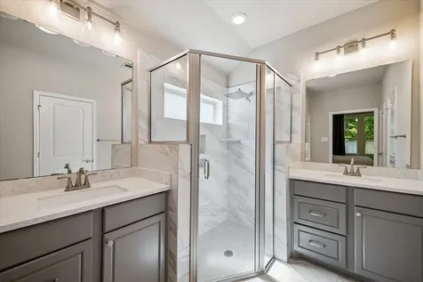 388 Rise Lane Montgomery TX 77316
