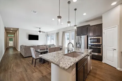 388 Rise Lane Montgomery TX 77316