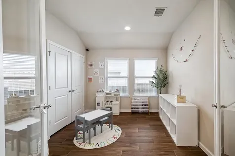388 Rise Lane Montgomery TX 77316