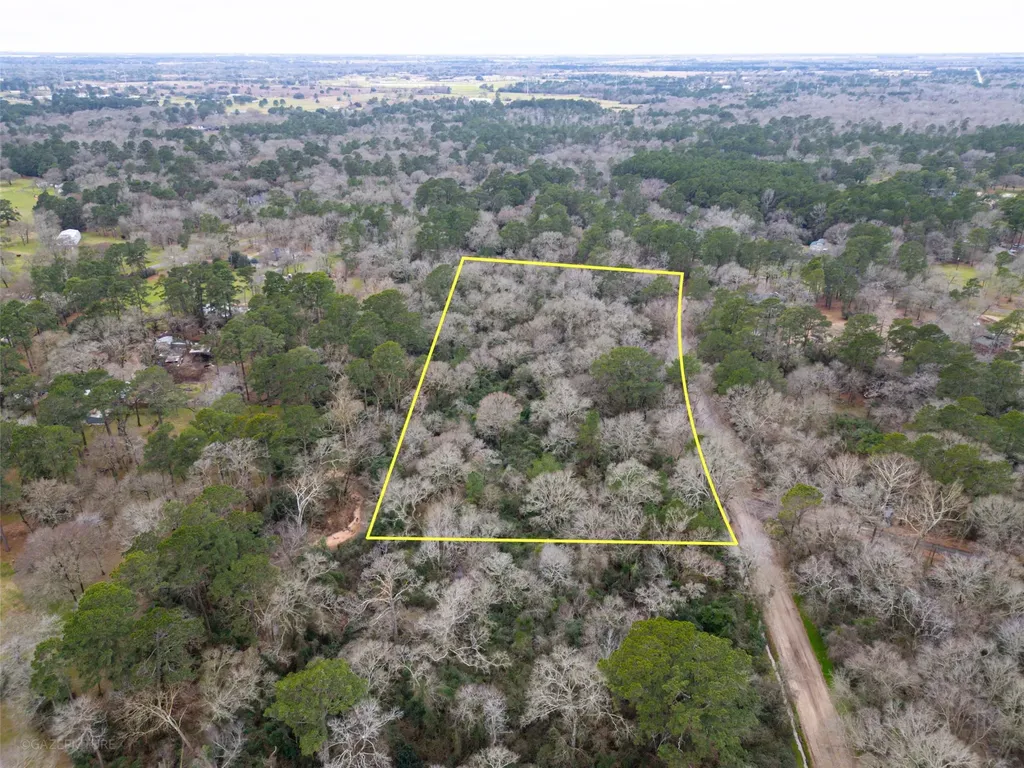 25415 N Clear Creek Road Hockley TX 77447