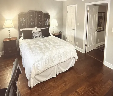 3525 Sage Road 402 Houston TX 77056