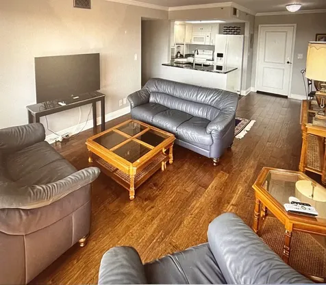 3525 Sage Road 402 Houston TX 77056