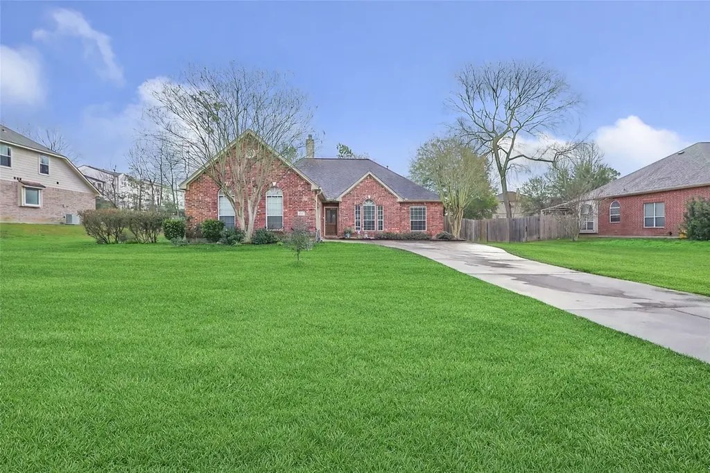 3504 Oak Landing Conroe TX 77304