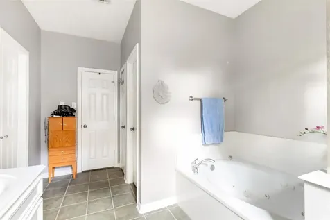 3504 Oak Landing Conroe TX 77304