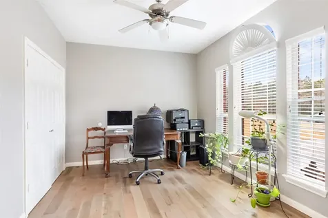 3504 Oak Landing Conroe TX 77304