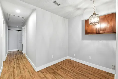 101 W Larkspur Drive Alvin TX 77511