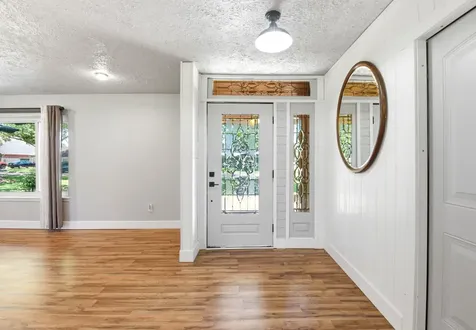 101 W Larkspur Drive Alvin TX 77511