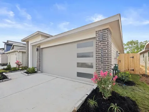 12733 Ermine Street Houston TX 77047