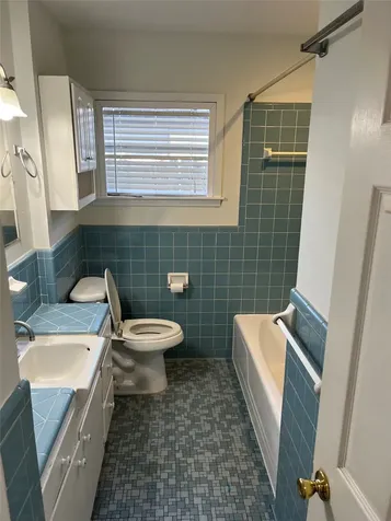 313 Mackeral Street Galveston TX 77550