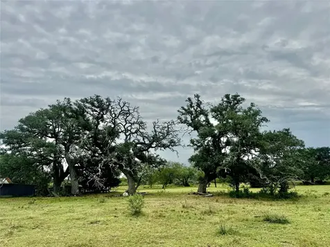 74 Acres County Road 312 Hallettsville TX 77964