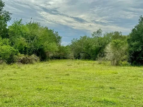 74 Acres County Road 312 Hallettsville TX 77964