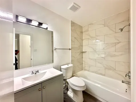 13754 Shirebrook Drive Sugar Land TX 77498