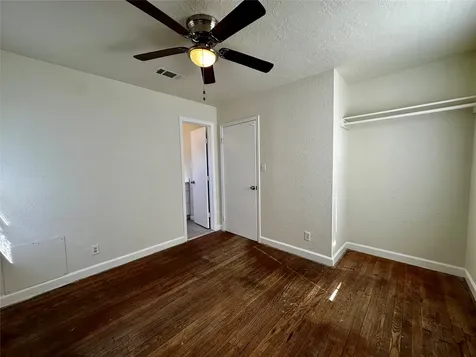 9434 Fairland Drive Houston TX 77051