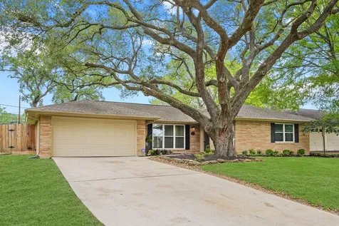 5242 Sanford Road Houston TX 77035