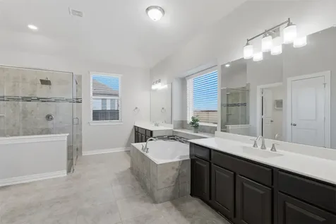 7915 Stratford Hall Drive Rosharon TX 77583