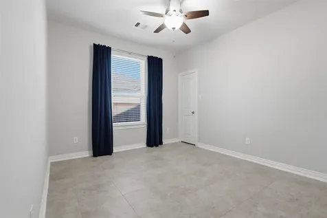 7915 Stratford Hall Drive Rosharon TX 77583