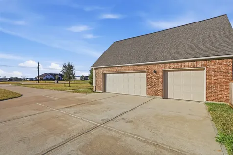 7915 Stratford Hall Drive Rosharon TX 77583