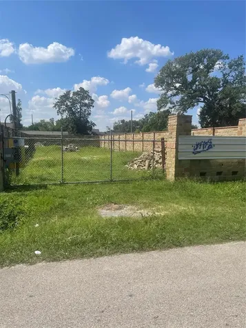 7317 Roswell Street Houston TX 77022