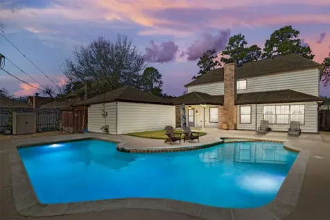3323 Woodbriar Drive Houston TX 77068
