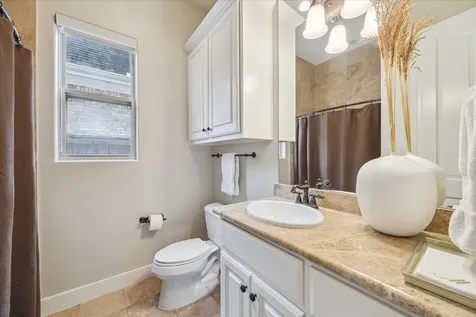 3319 Bridgeberry Lane Houston TX 77082