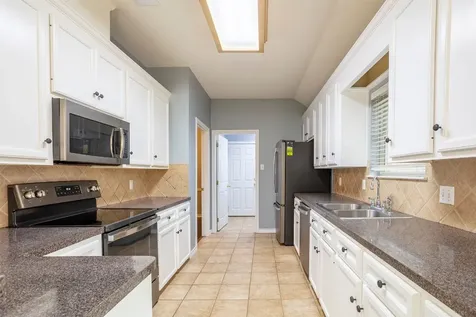 208 Bernburg Court College Station TX 77845