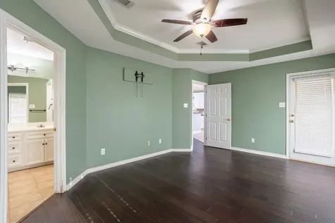 208 Bernburg Court College Station TX 77845