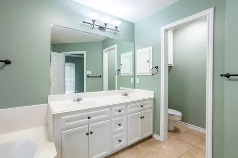 208 Bernburg Court College Station TX 77845