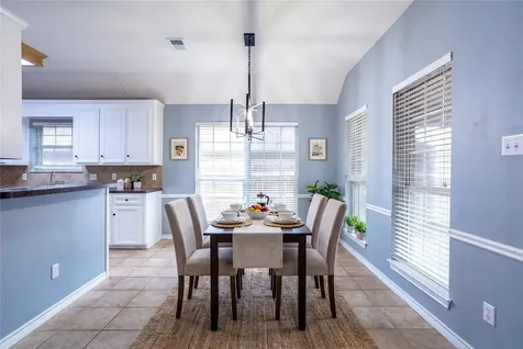 208 Bernburg Court College Station TX 77845