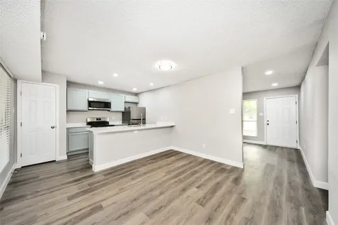 781 Country Place Drive 1017 Houston TX 77079