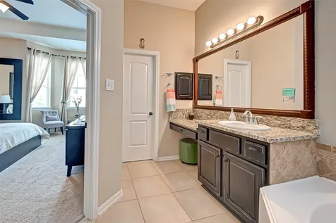 50 Cheswood Manor Drive The Woodlands TX 77382